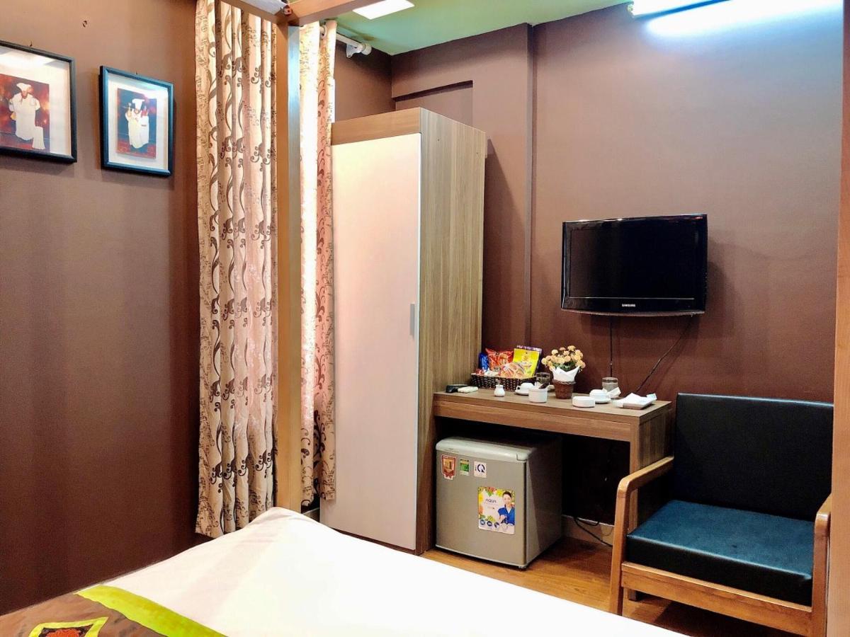 Phuong Dong Hotel Hanoi Buitenkant foto